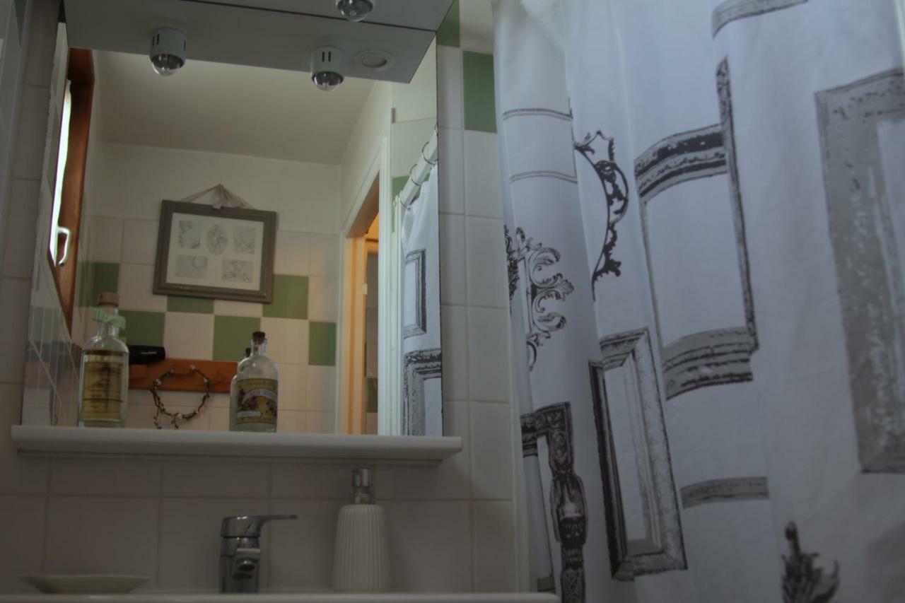 Chez Marraine Farm stay *